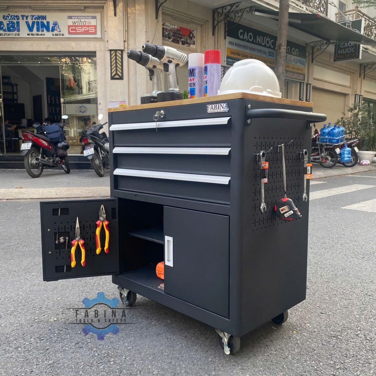 7 lỗi thường gặp khi sử dụng tủ dụng cụ Fabina và cách khắc phục